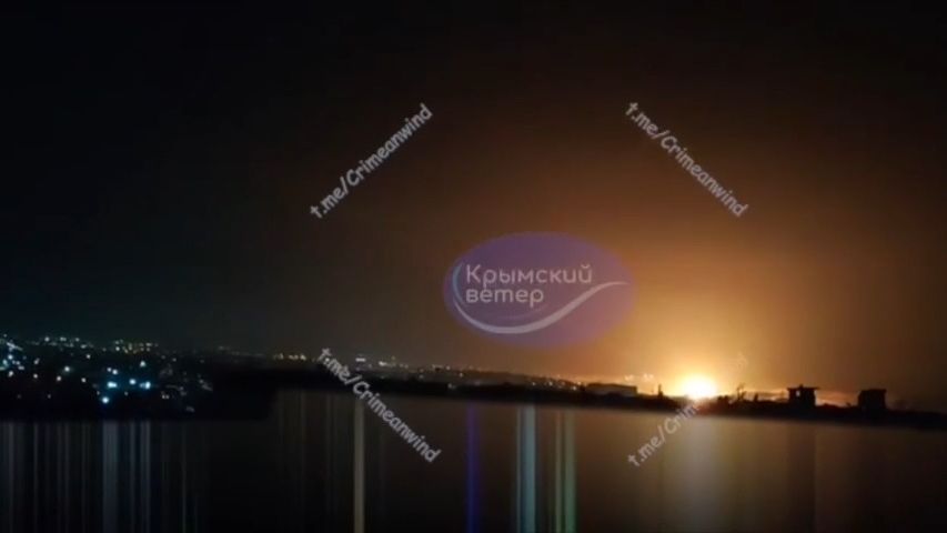 Video: Ukrajina v Sevastopolu zasáhla dvě ruské lodě, tvrdí generální štáb